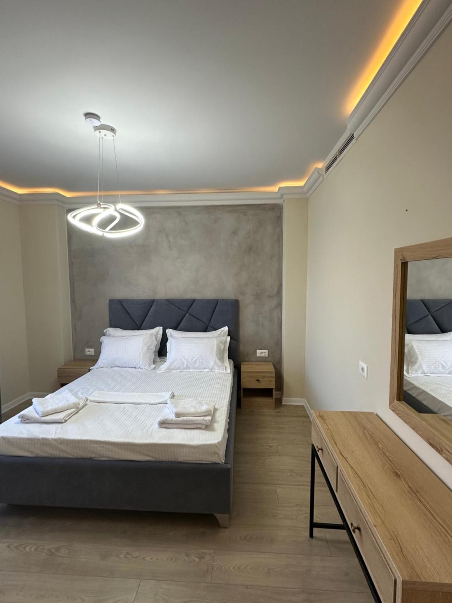 Hotel Demoli Pogradec Ngoại thất bức ảnh