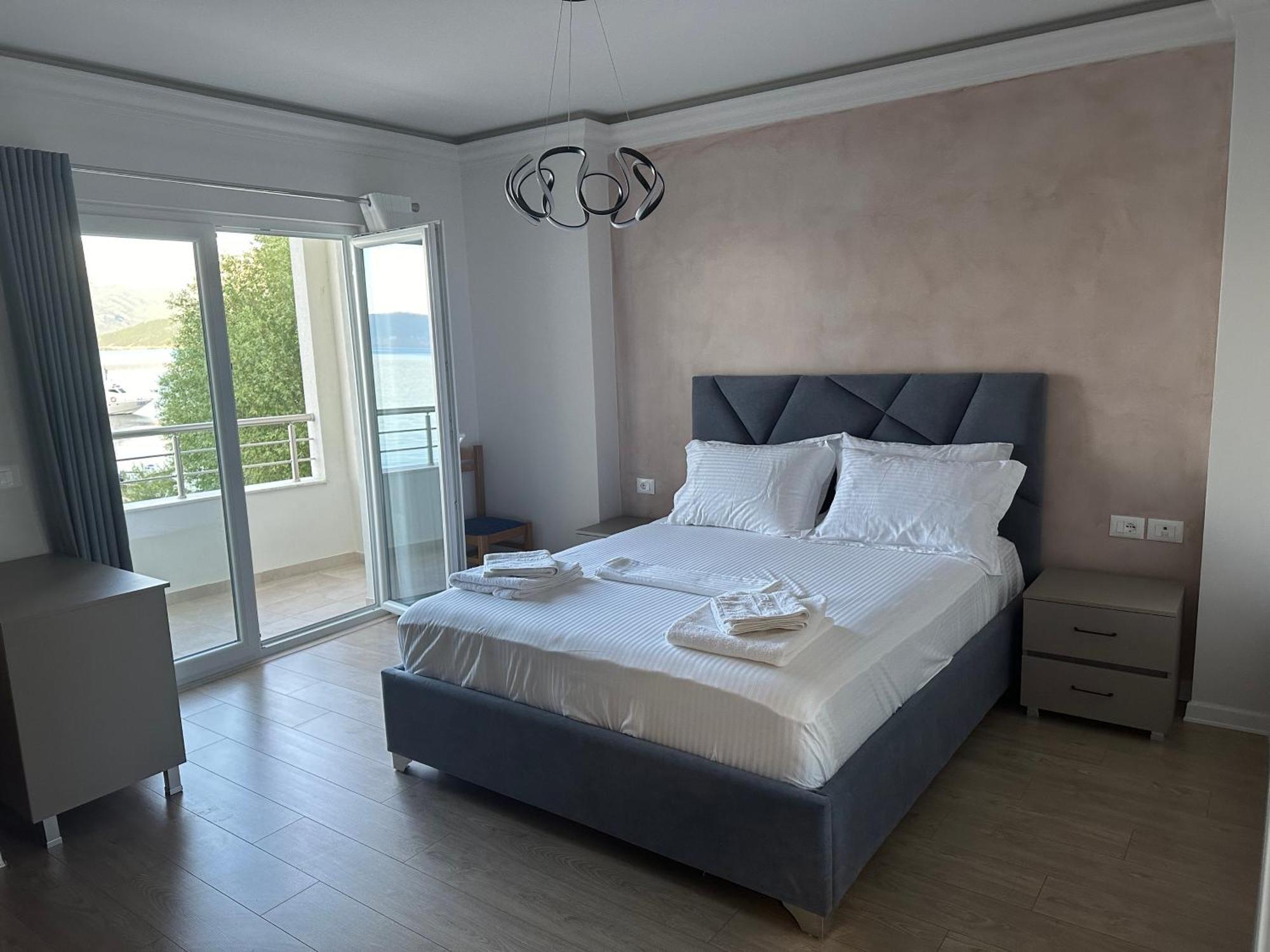 Hotel Demoli Pogradec Ngoại thất bức ảnh