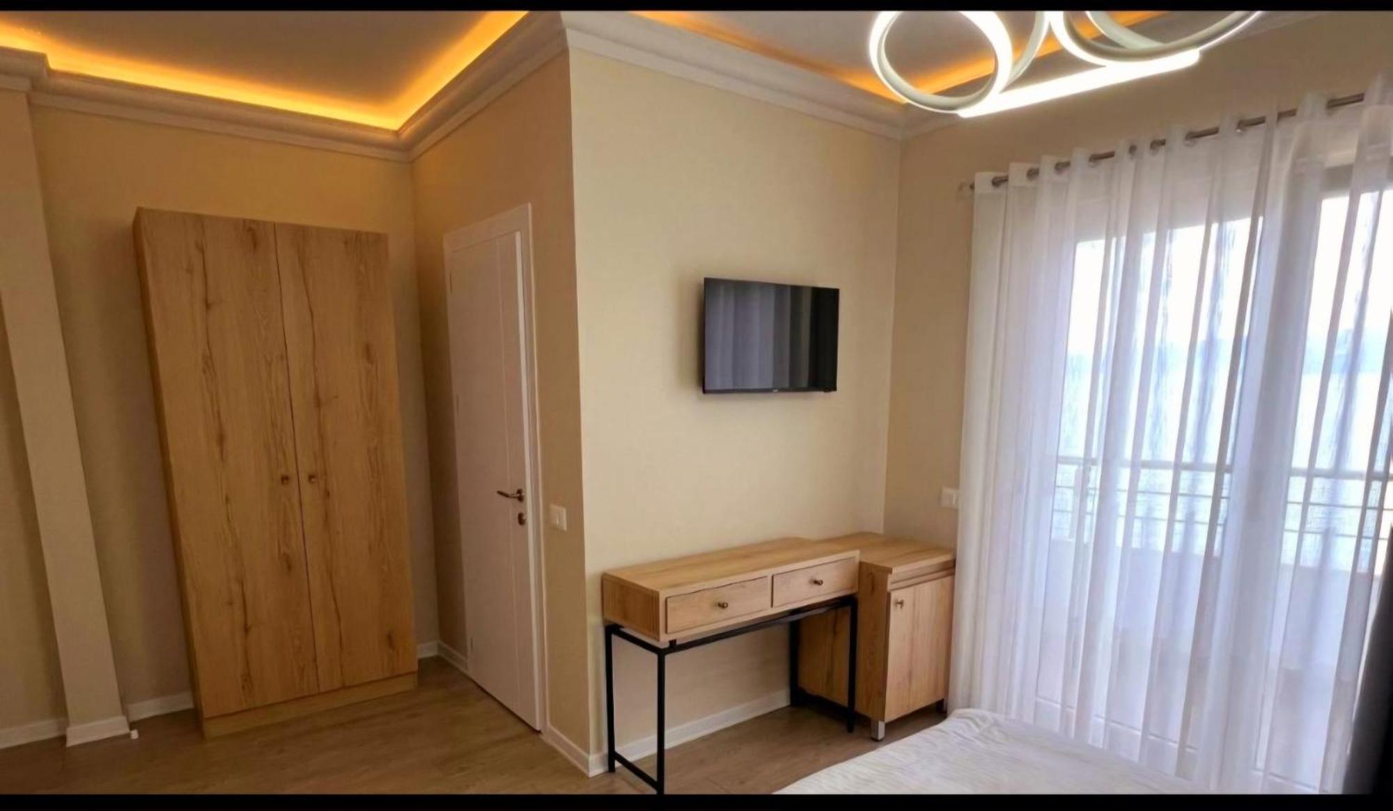 Hotel Demoli Pogradec Ngoại thất bức ảnh
